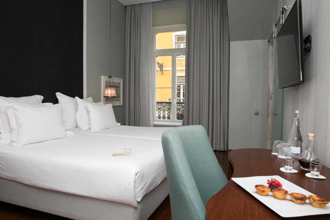 Pousada De Lisboa - Small Luxury Hotels Of The World Εξωτερικό φωτογραφία A room at the hotel