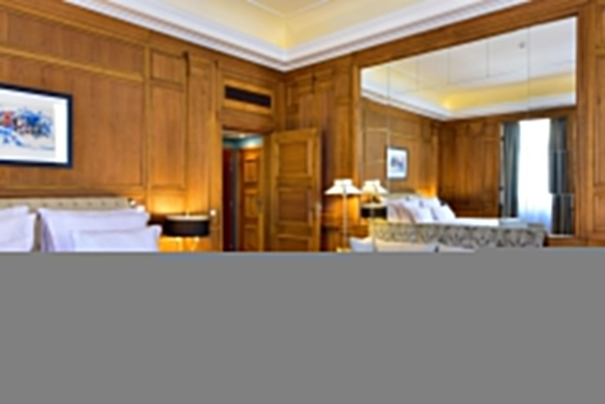 Pousada De Lisboa - Small Luxury Hotels Of The World Εξωτερικό φωτογραφία A room at the hotel