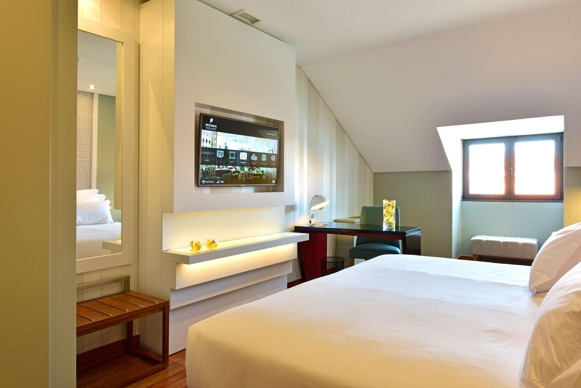 Pousada De Lisboa - Small Luxury Hotels Of The World Εξωτερικό φωτογραφία A room at the hotel