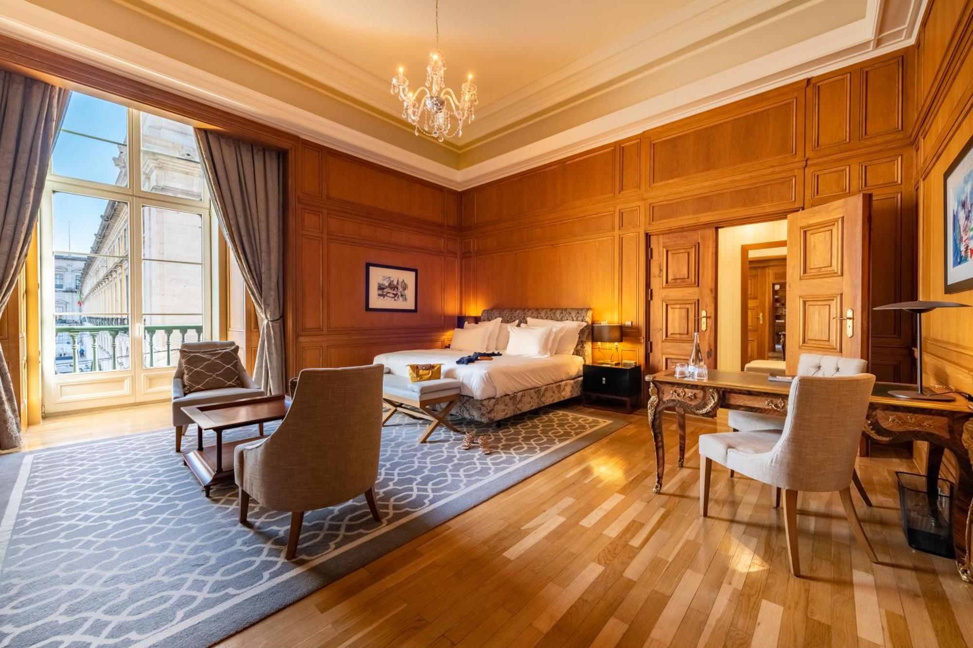 Pousada De Lisboa - Small Luxury Hotels Of The World Εξωτερικό φωτογραφία A suite at the hotel