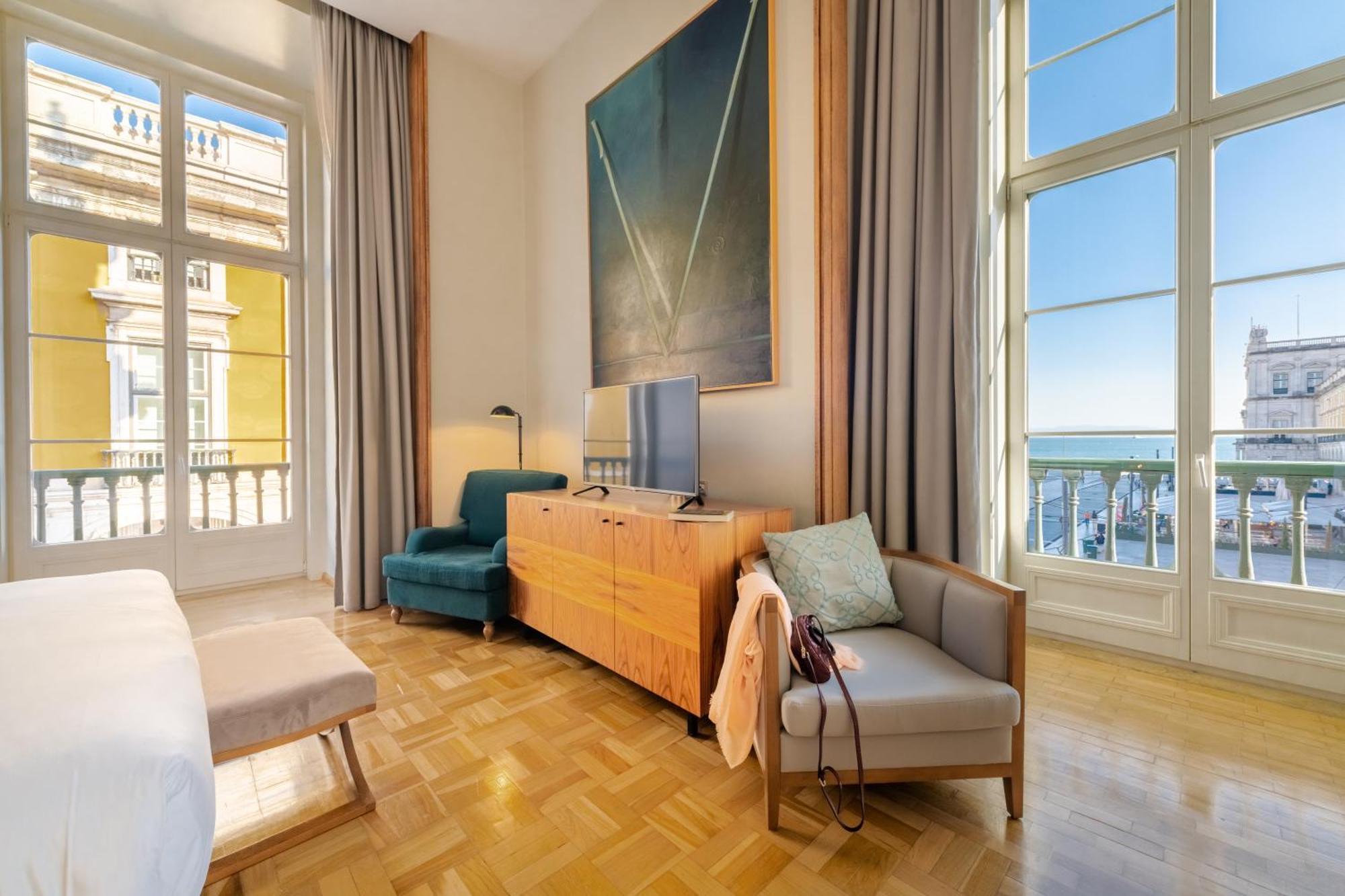 Pousada De Lisboa - Small Luxury Hotels Of The World Εξωτερικό φωτογραφία A room at the hotel